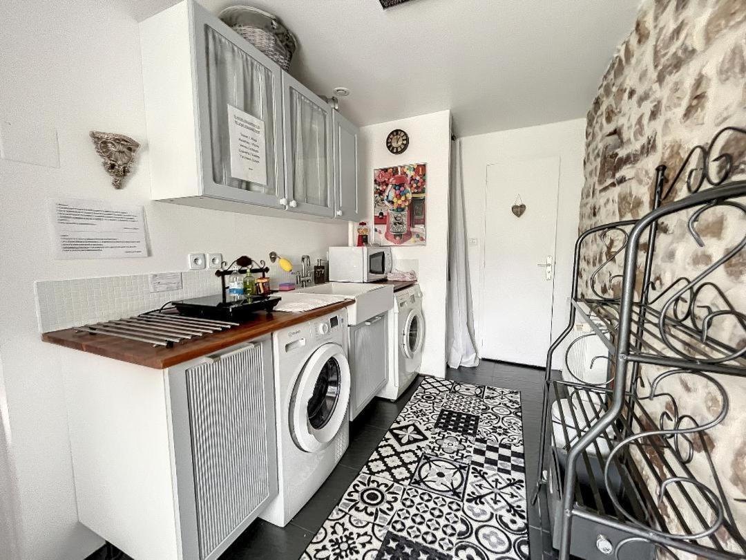 Chambres D'Hotes La Clef Des Champs Montpinchon Εξωτερικό φωτογραφία