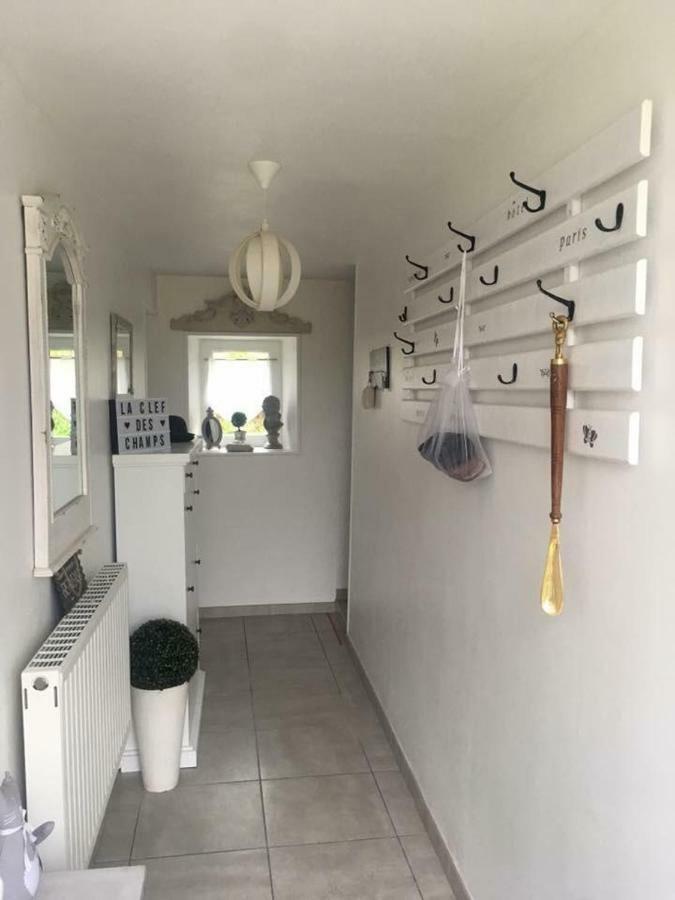 Chambres D'Hotes La Clef Des Champs Montpinchon Εξωτερικό φωτογραφία